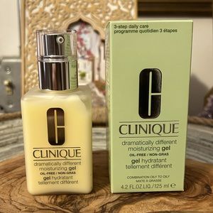 Clinique Dramatically Different Moisturizing Gel 4.2 oz